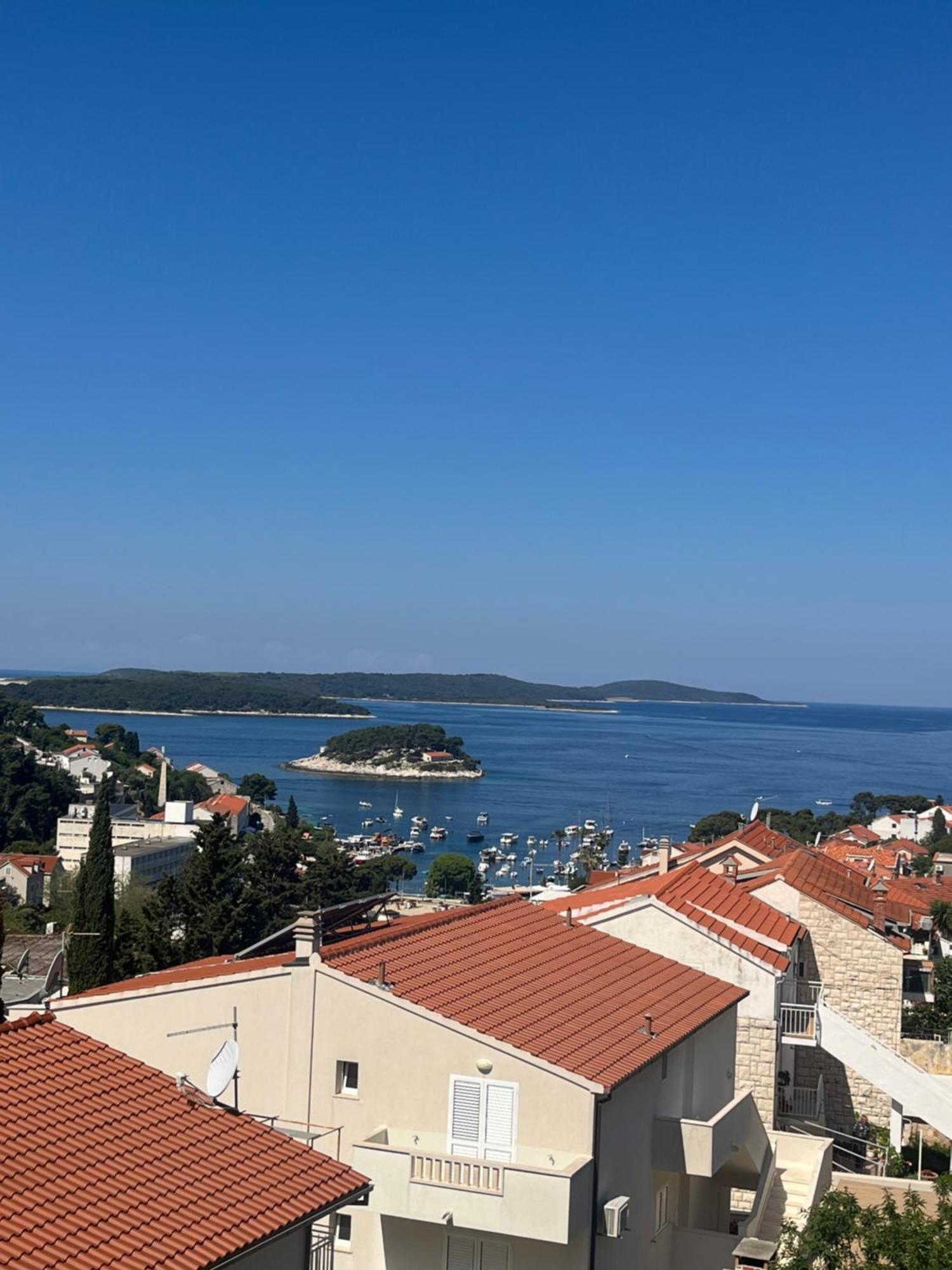 Apartment Božo Hvar Town Extérieur photo
