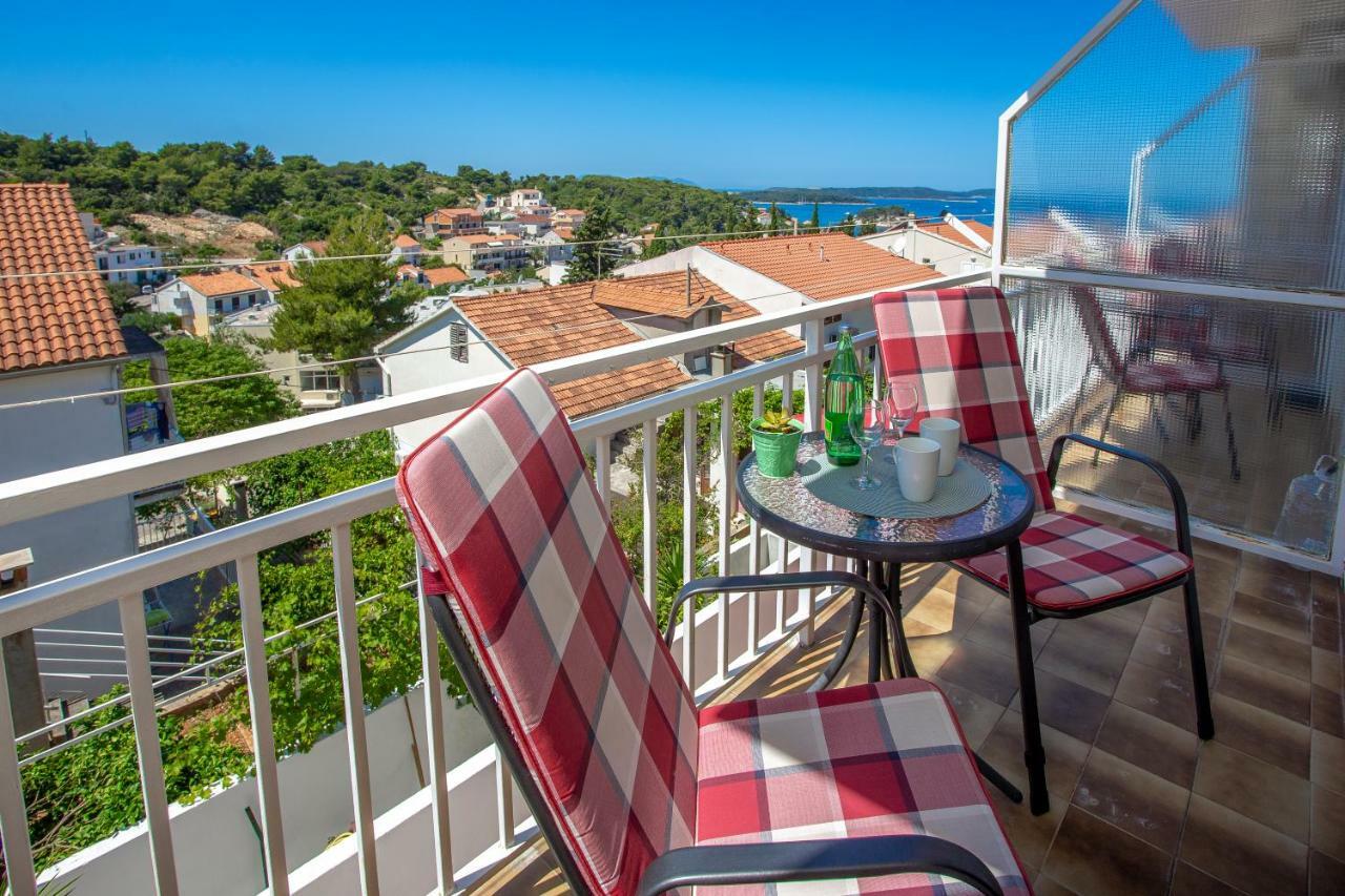 Apartment Božo Hvar Town Extérieur photo